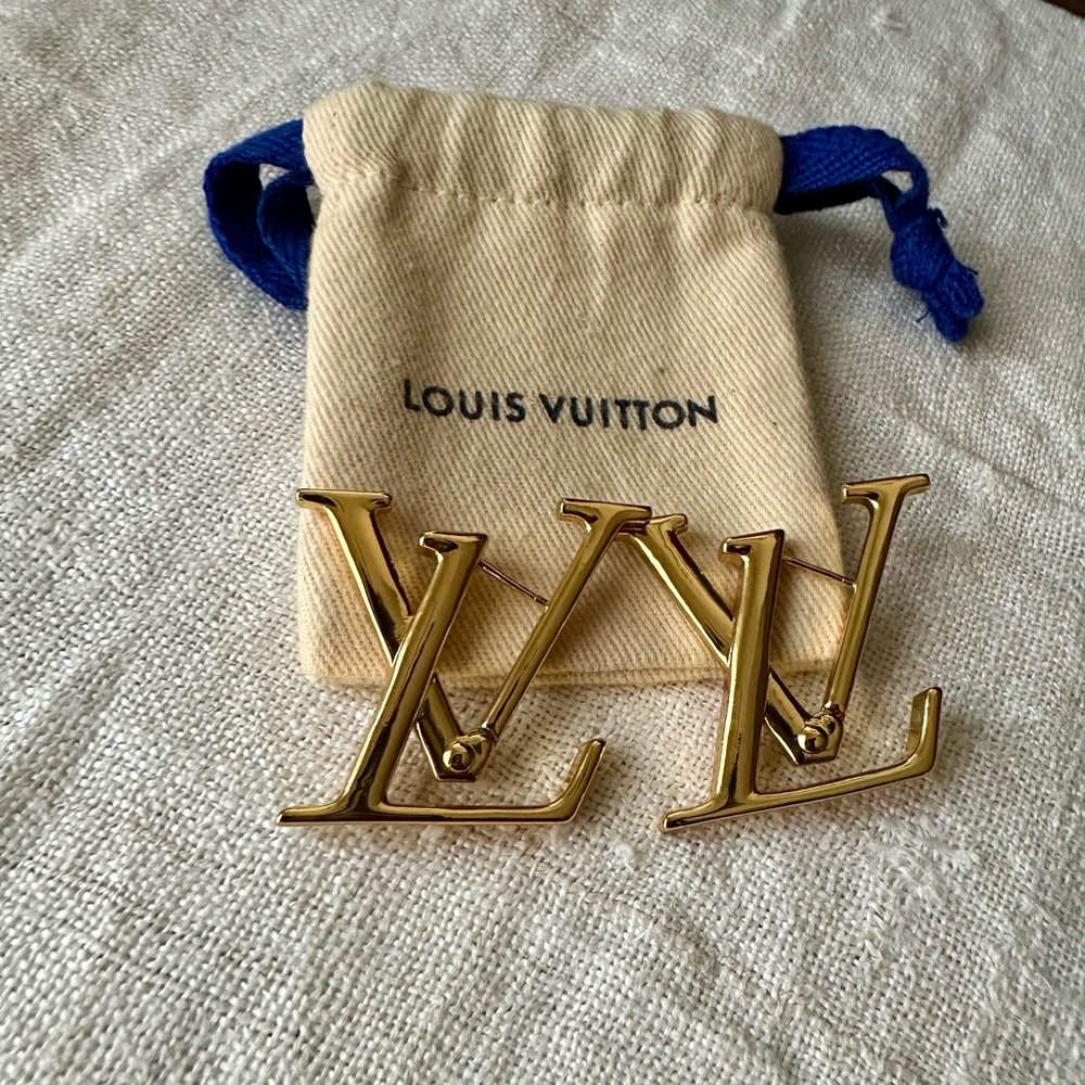 Louis Vuitton Macro LV Gold Logo Earrings w/ Dust Bag - Picture 4 of 7